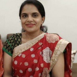 Dr. Manal Ashraf